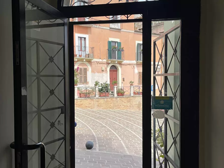 negozio in affitto a Chieti in zona Centro Città