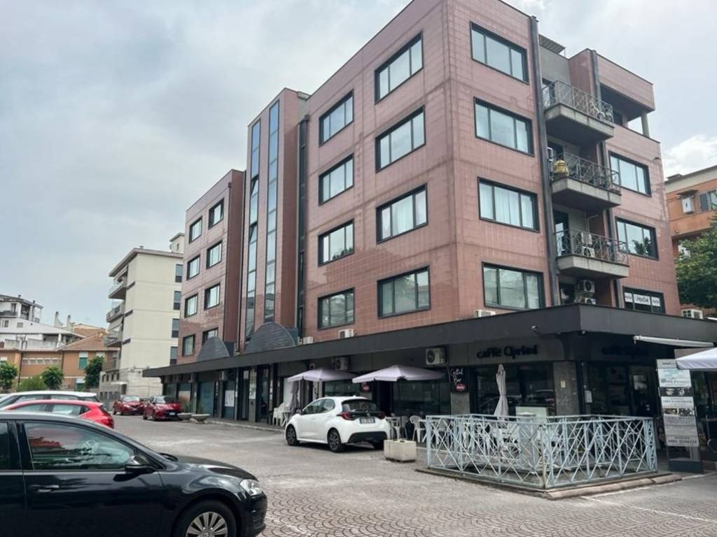 ufficio in affitto a Chieti in zona Chieti Scalo