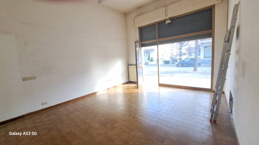 locale commerciale in affitto a Chieti in zona Chieti Scalo
