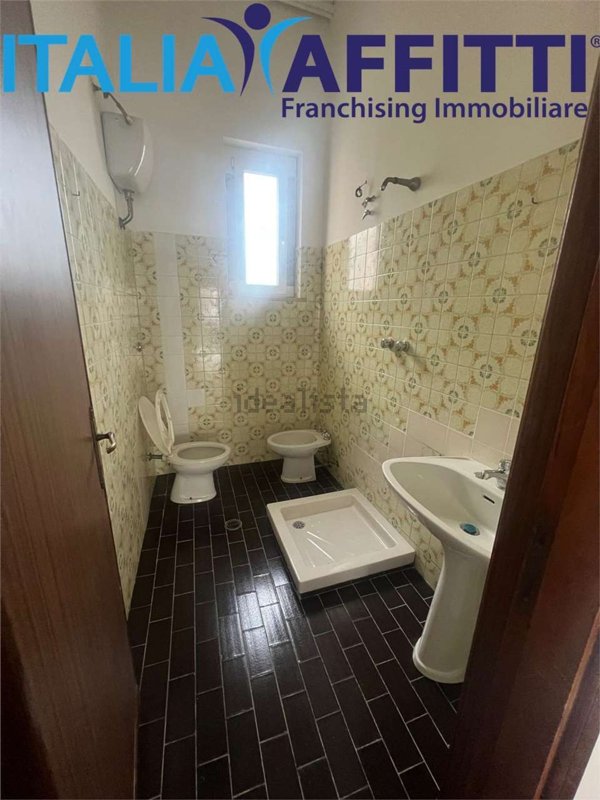 locale commerciale in affitto a Chieti in zona Centro Città