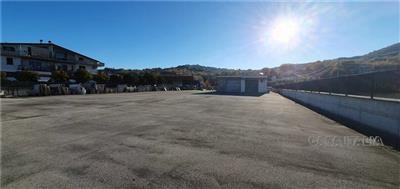 locale commerciale in affitto a Chieti