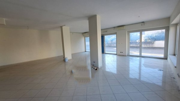 locale commerciale in affitto a Chieti in zona Chieti Scalo