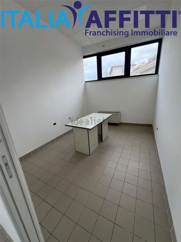 locale commerciale in affitto a Chieti in zona Chieti Scalo