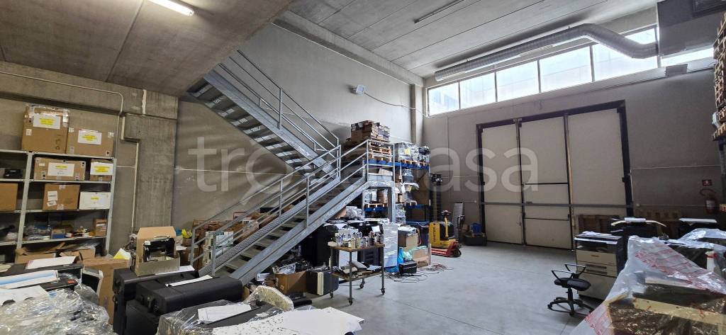 locale commerciale in affitto a Chieti in zona Chieti Scalo