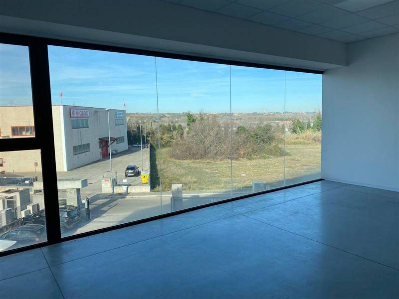 ufficio in affitto a Chieti in zona Chieti Scalo