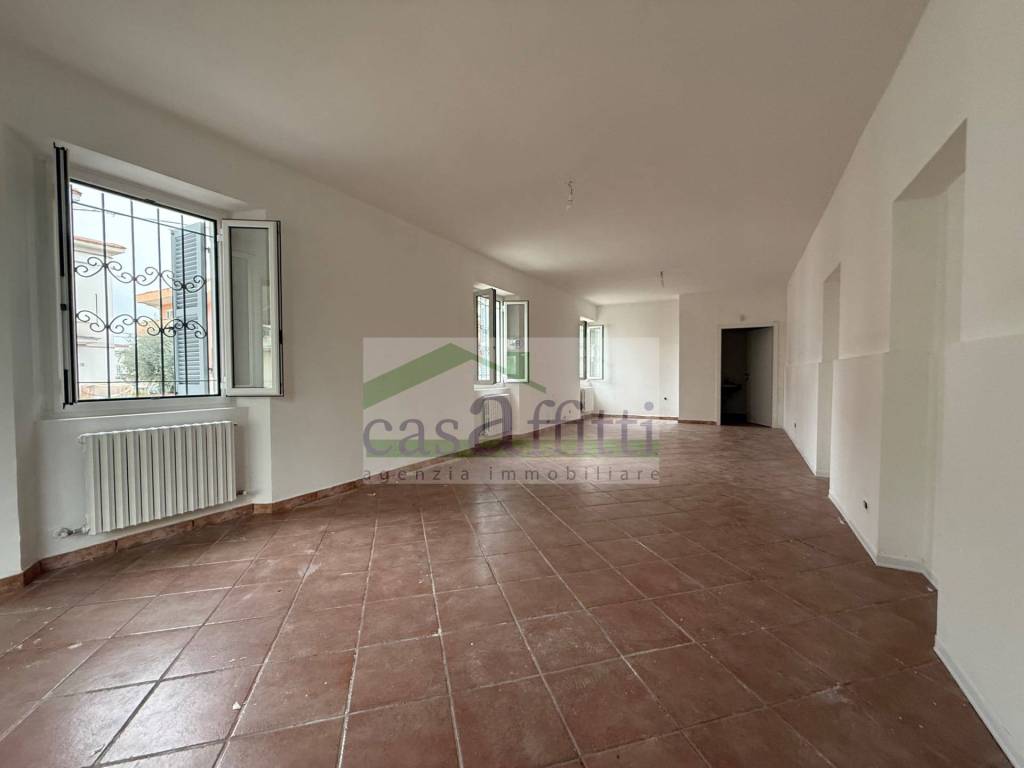 negozio in affitto a Chieti in zona Chieti Scalo