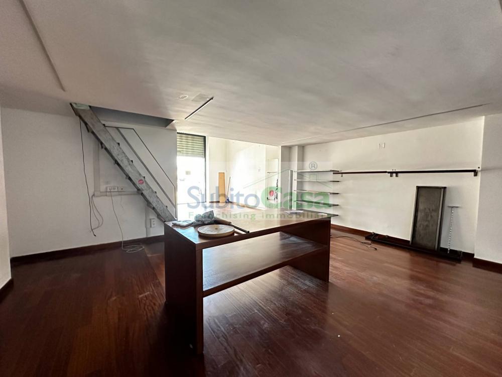 locale commerciale in affitto a Chieti in zona Chieti Scalo