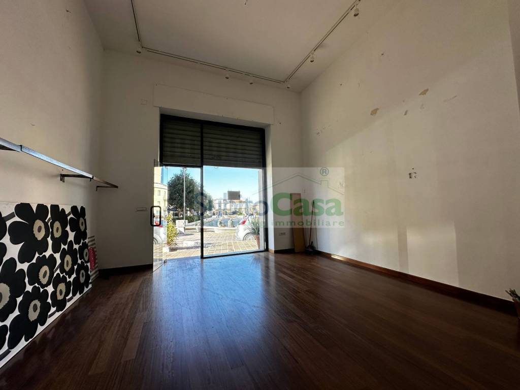 negozio in affitto a Chieti in zona Chieti Scalo