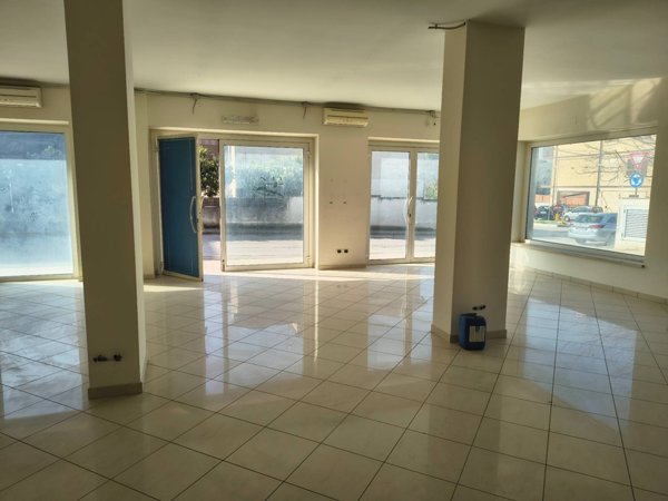 locale commerciale in affitto a Chieti in zona Chieti Scalo
