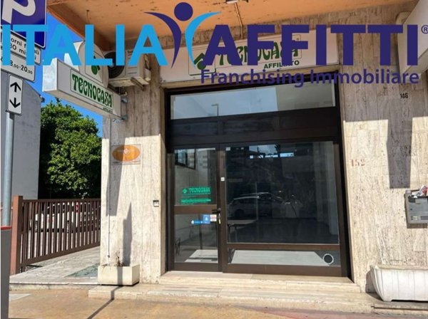 negozio in affitto a Chieti in zona Chieti Scalo