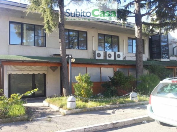 locale commerciale in affitto a Chieti in zona Chieti Scalo