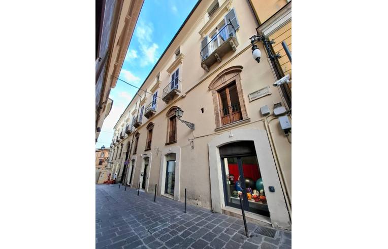 locale commerciale in affitto a Chieti in zona Centro Città