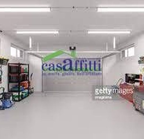 box auto in affitto a Chieti in zona Chieti Scalo