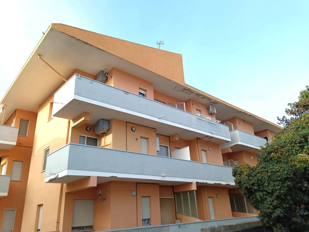 appartamento in affitto a Fossacesia