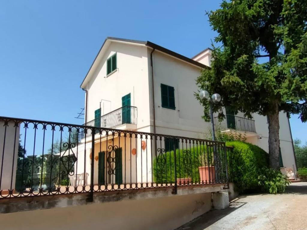 appartamento in affitto a Fossacesia