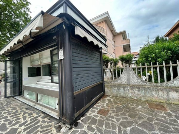 locale commerciale in affitto a Francavilla al Mare