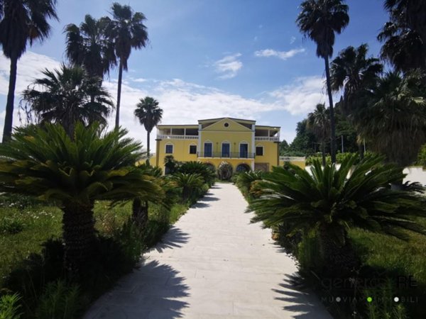 locale commerciale in affitto a Francavilla al Mare