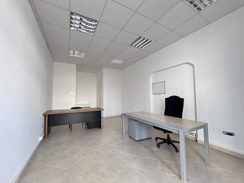 locale commerciale in affitto a Francavilla al Mare