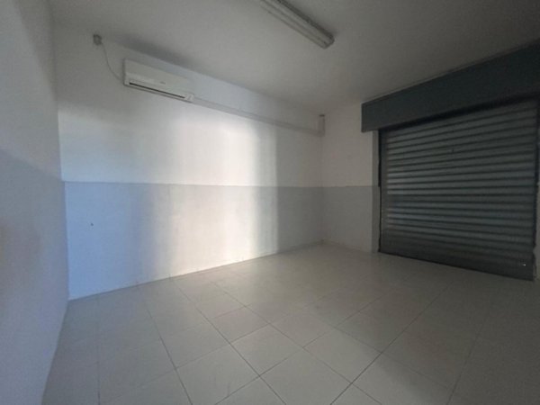 locale commerciale in affitto a Francavilla al Mare