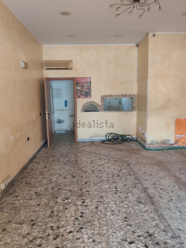 locale commerciale in affitto a Francavilla al Mare