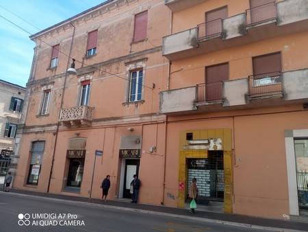 locale commerciale in affitto a Lanciano