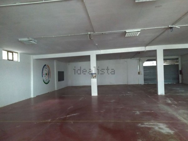 locale commerciale in affitto a Lanciano