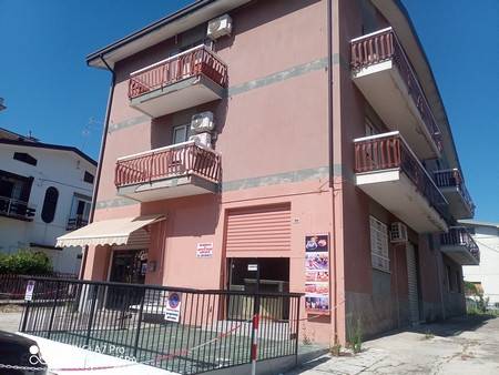 negozio in affitto a Lanciano