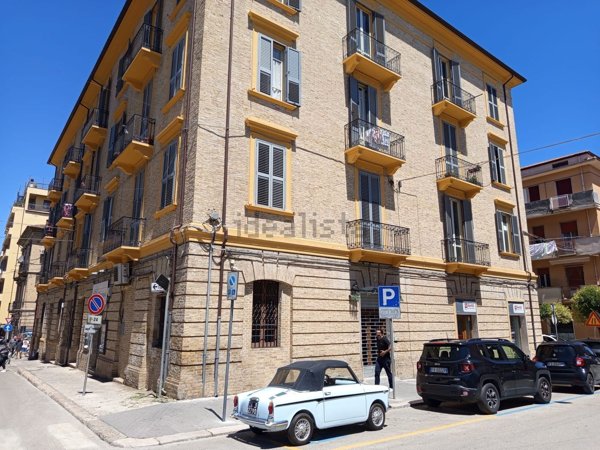 locale commerciale in affitto a Lanciano