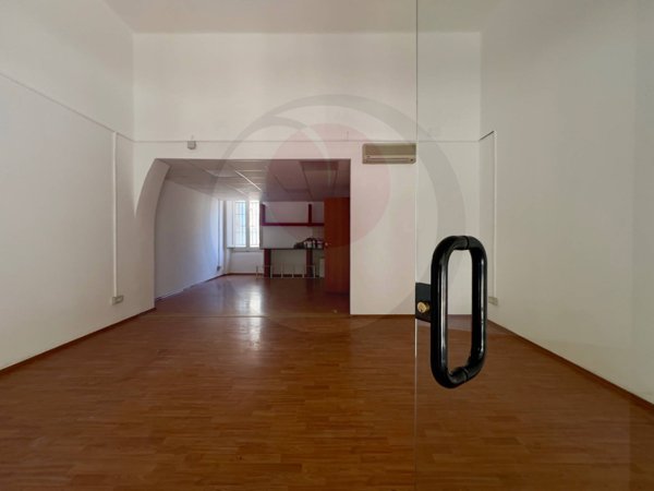 locale commerciale in affitto a Lanciano