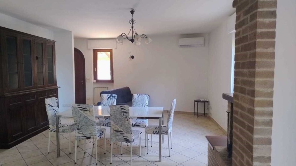 casa indipendente in affitto a Lanciano in zona Torre Sansone