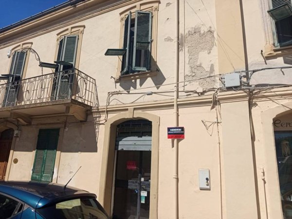 negozio in affitto a Lanciano
