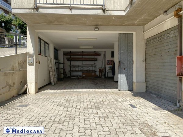 locale di sgombero in affitto a Lanciano