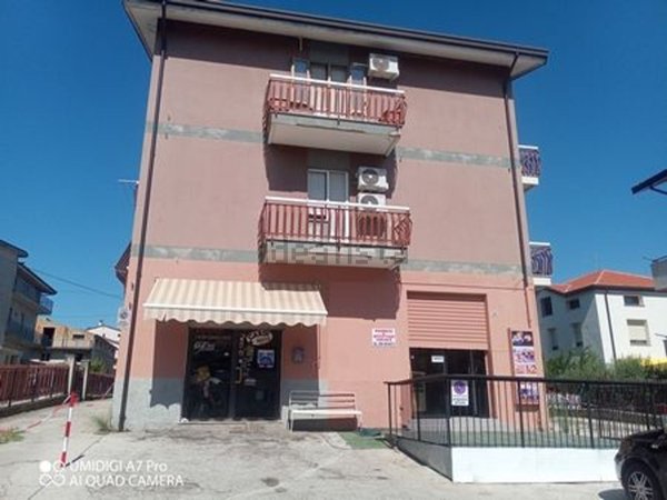 locale commerciale in affitto a Lanciano