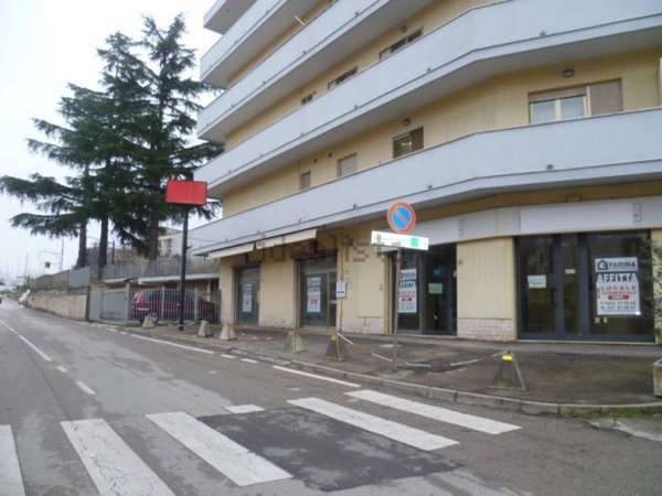 locale commerciale in affitto a Lanciano