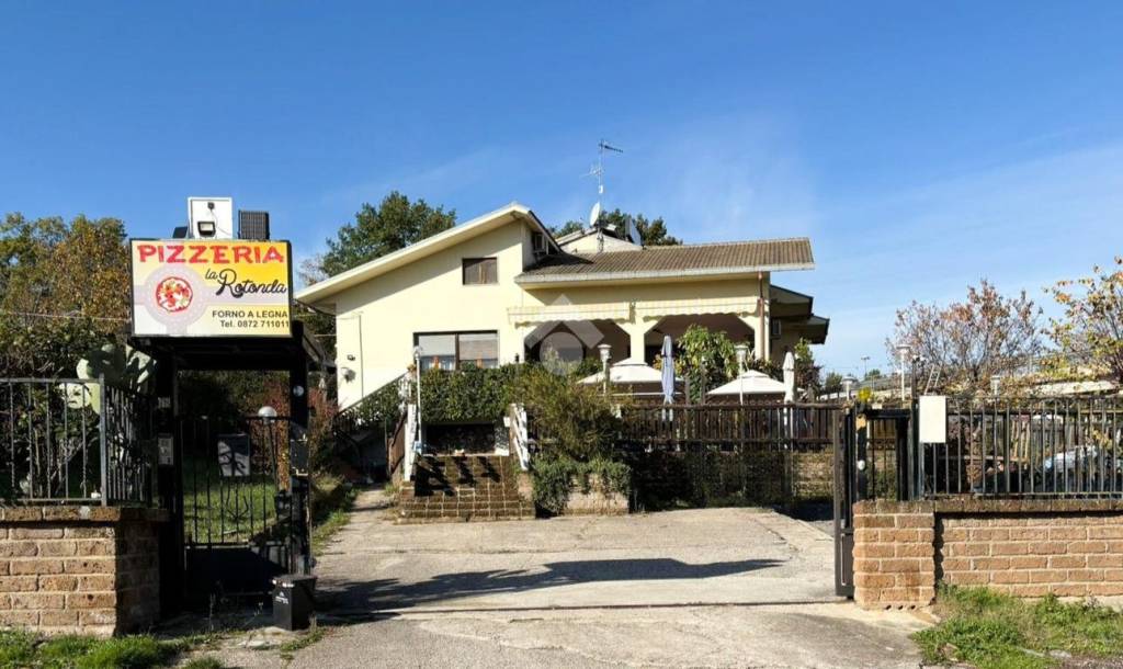 negozio in affitto a Lanciano in zona Follani