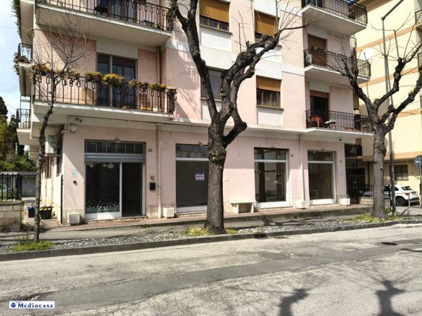 negozio in affitto a Lanciano