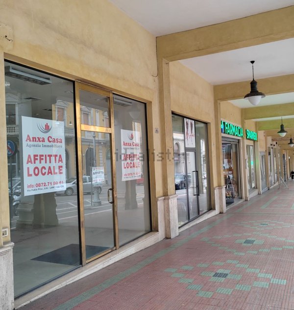locale commerciale in affitto a Lanciano