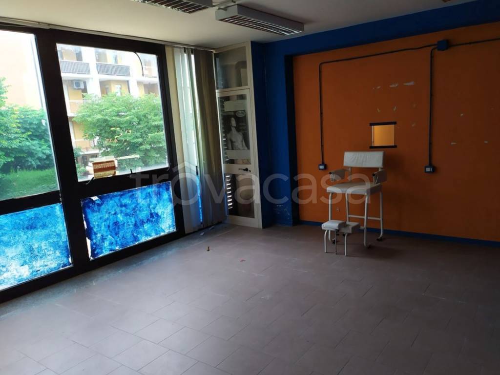 negozio in affitto a Lanciano