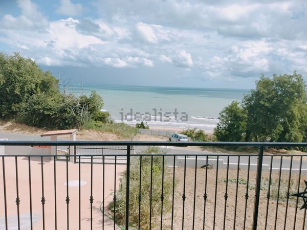appartamento in affitto ad Ortona in zona Lido Riccio