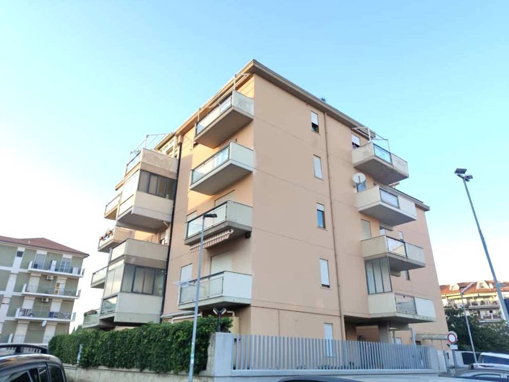 appartamento in affitto ad Ortona