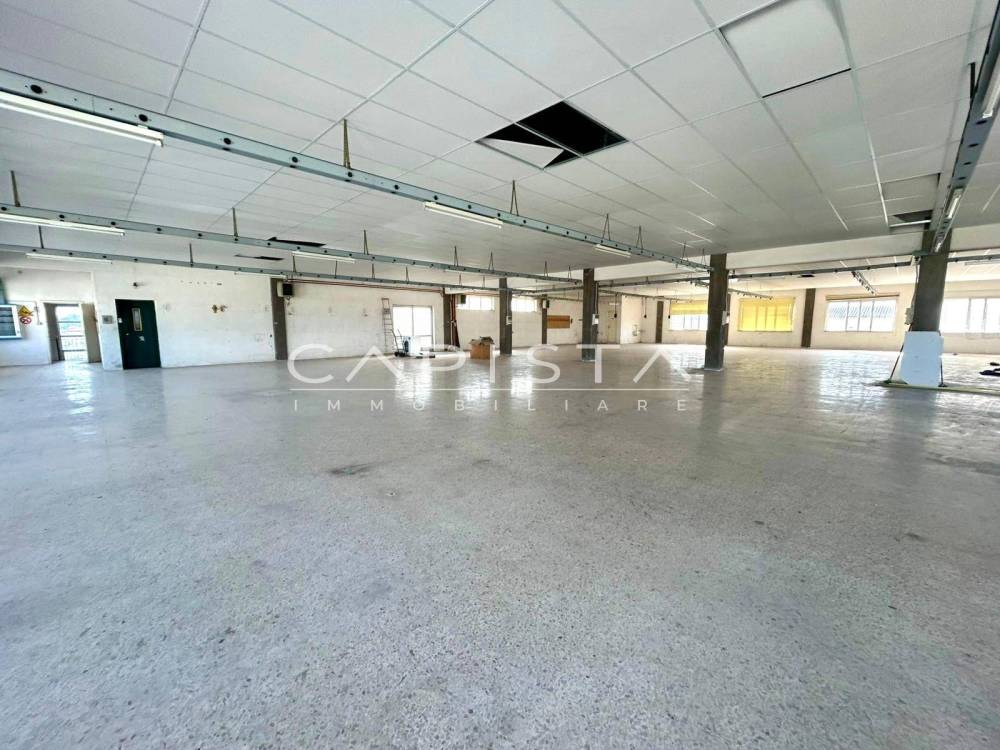 locale commerciale in affitto ad Ortona