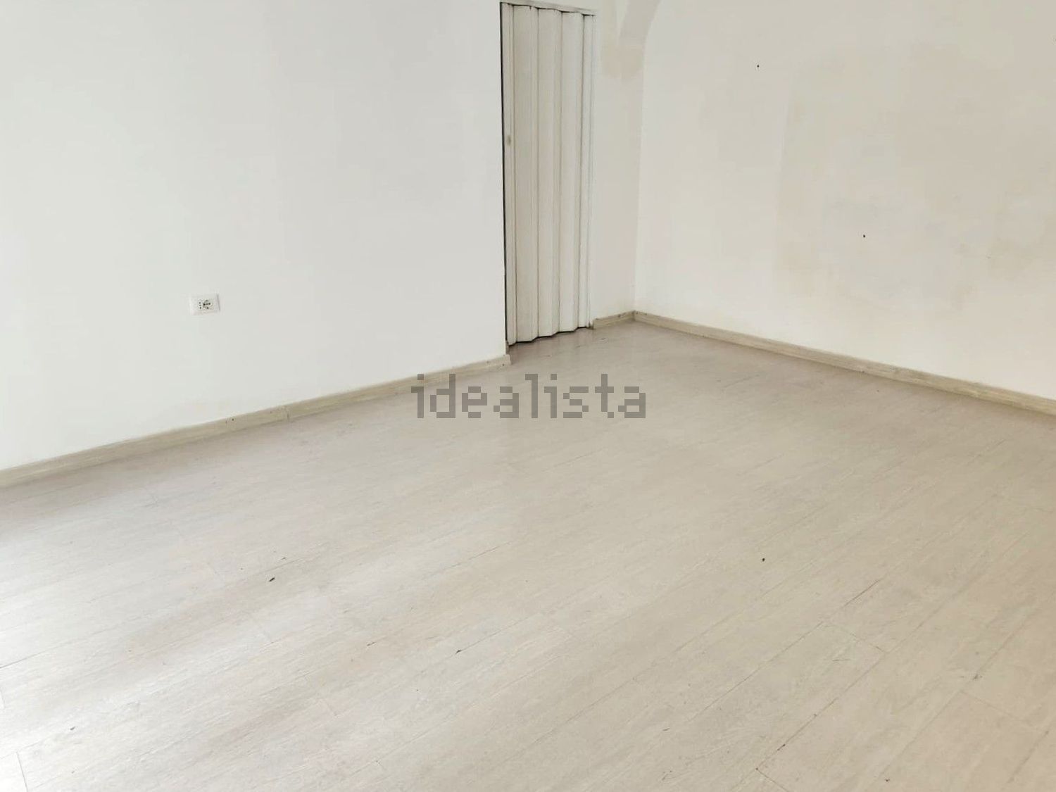 locale commerciale in affitto ad Ortona