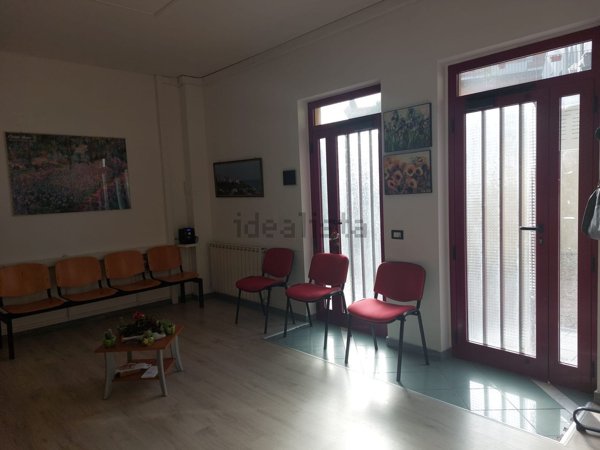 ufficio in affitto ad Ortona