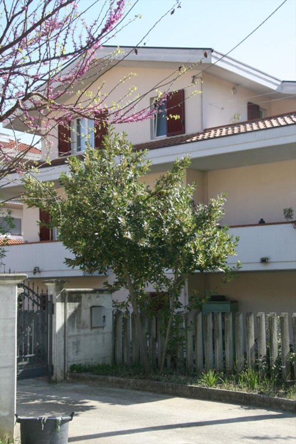 appartamento in affitto a San Giovanni Teatino in zona Sambuceto