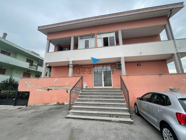 locale commerciale in affitto a San Giovanni Teatino