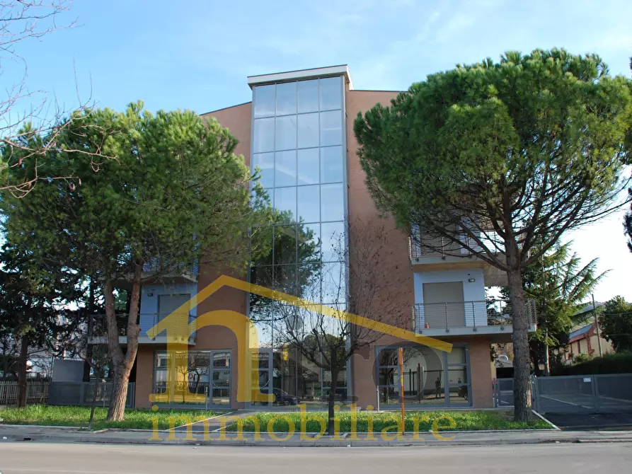 locale commerciale in affitto a San Giovanni Teatino