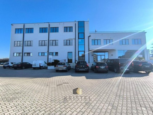 ufficio in affitto a San Giovanni Teatino in zona Sambuceto