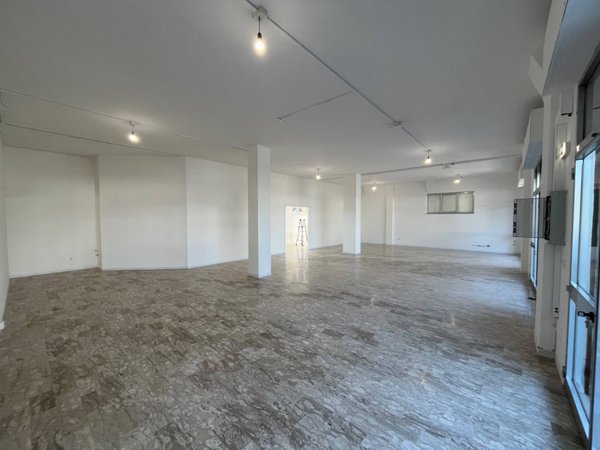 negozio in affitto a San Giovanni Teatino in zona Sambuceto