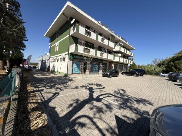 locale commerciale in affitto a San Giovanni Teatino in zona Di Nisio