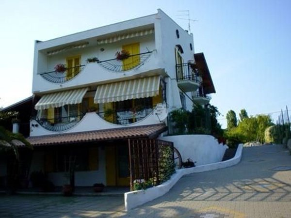 casa indipendente in affitto a Torino di Sangro